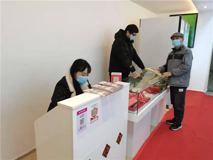 四川中青旅綿陽分社、綿陽市中旅假日旅行社、綿陽自來文化傳播有限公司24H自助售貨服務(wù)盛大開業(yè)